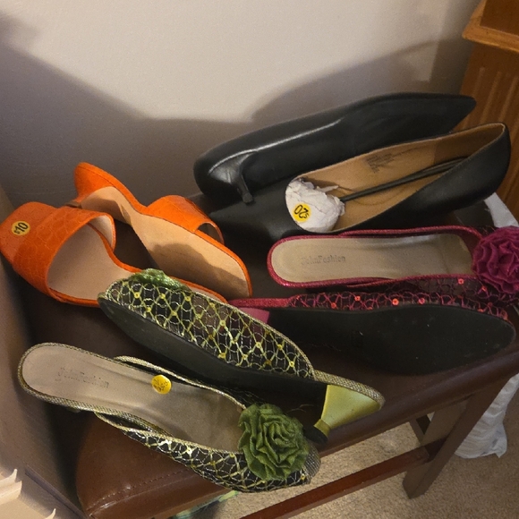 Elegant Women's Heels - Black, Orange, Green - Picture 1 of 8
